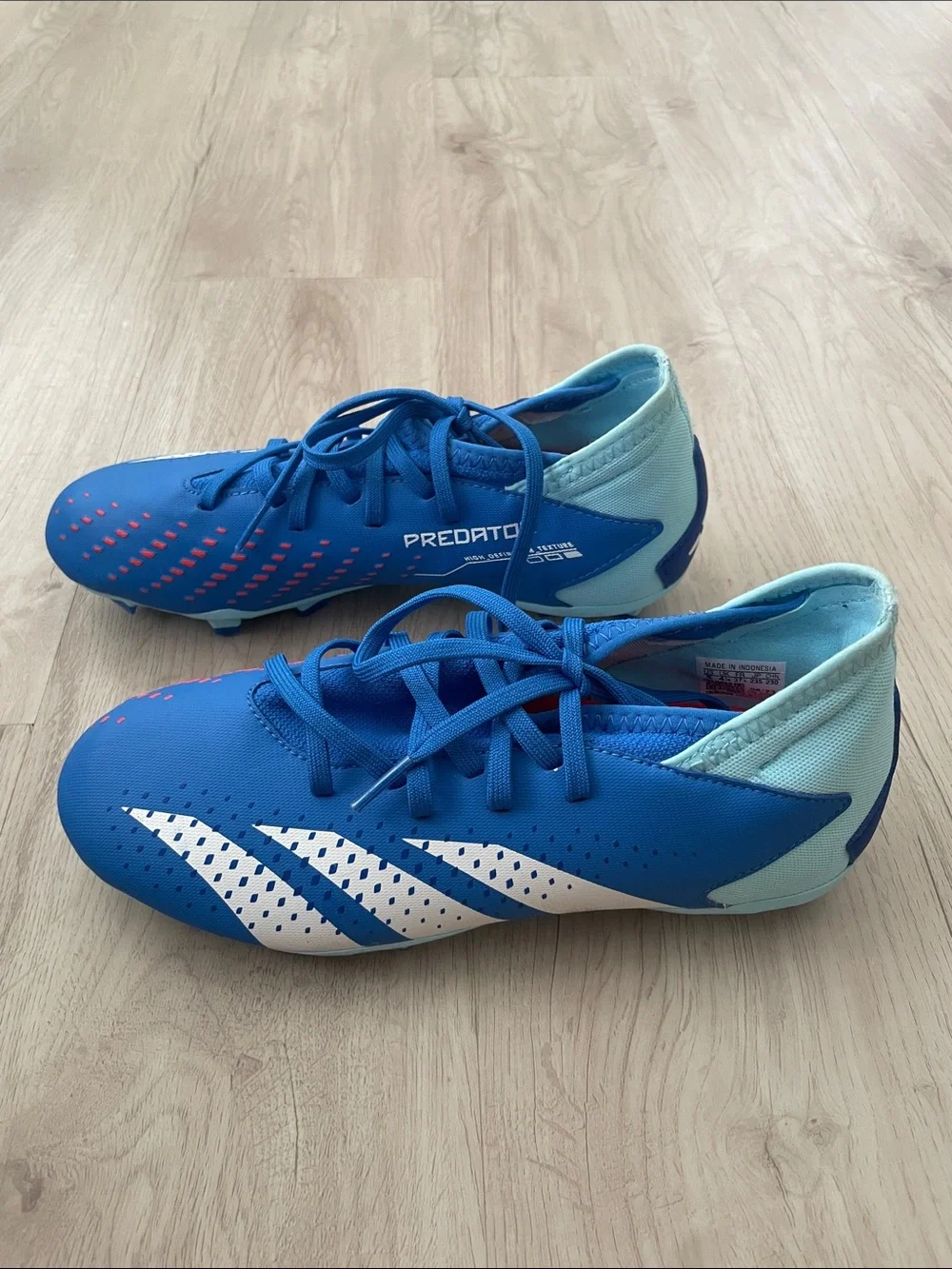 Adidas Predator Accuracy Kids Soccer Cleats in Blue and Light Blue